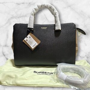 NWT BURBERRY Small Banwell Shoulder Satchel